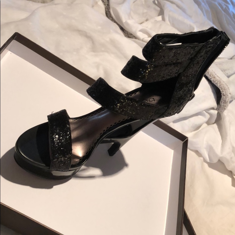 NIB Bebe heels